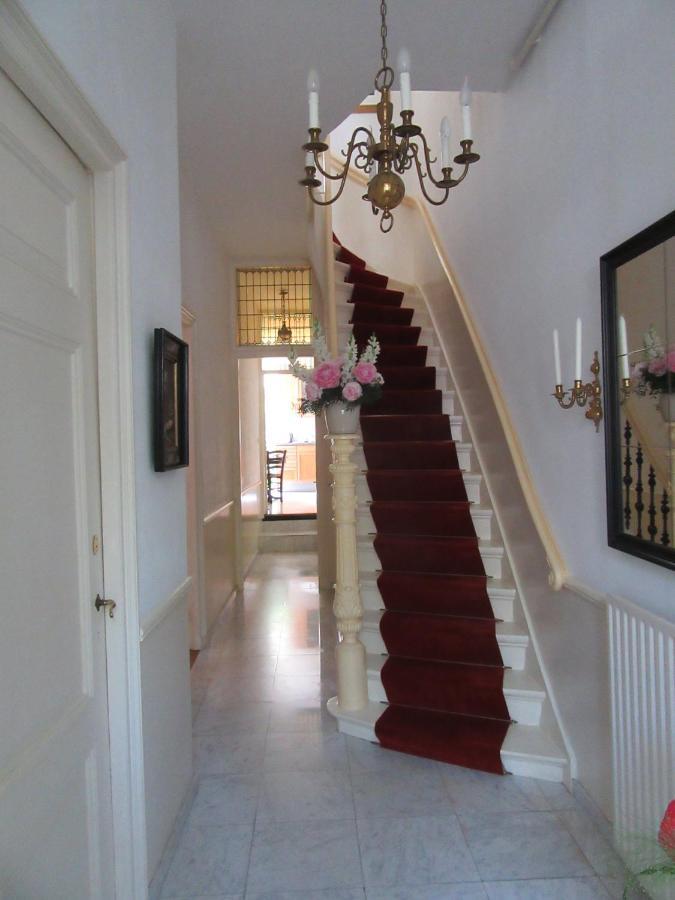 Emma's B&B Haag Exteriör bild
