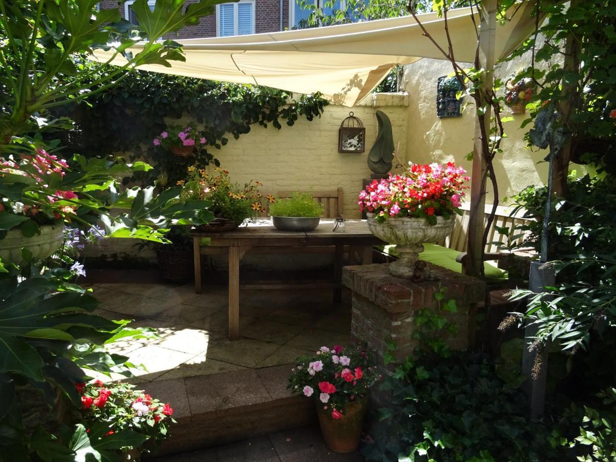 Emma's B&B Haag Exteriör bild
